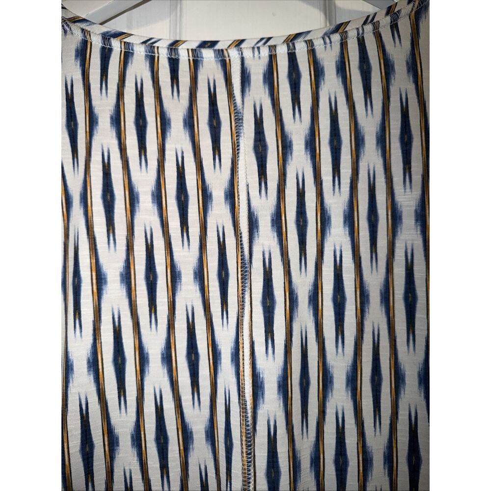 NEW Chico's‎ Zenergy Tunic Geo Ikat Print Long Sleeve Blue Lotus Size 1 8/10 - Picture 5 of 5